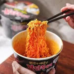 Samyang Buldak Fűszeres Csirke Sült Tészta Tálban 105g