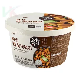 Semchorong Koreai Fekete Babos Tteokbokki Pohárban 144g